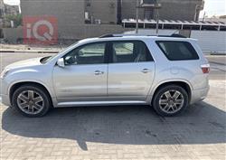 GMC Acadia